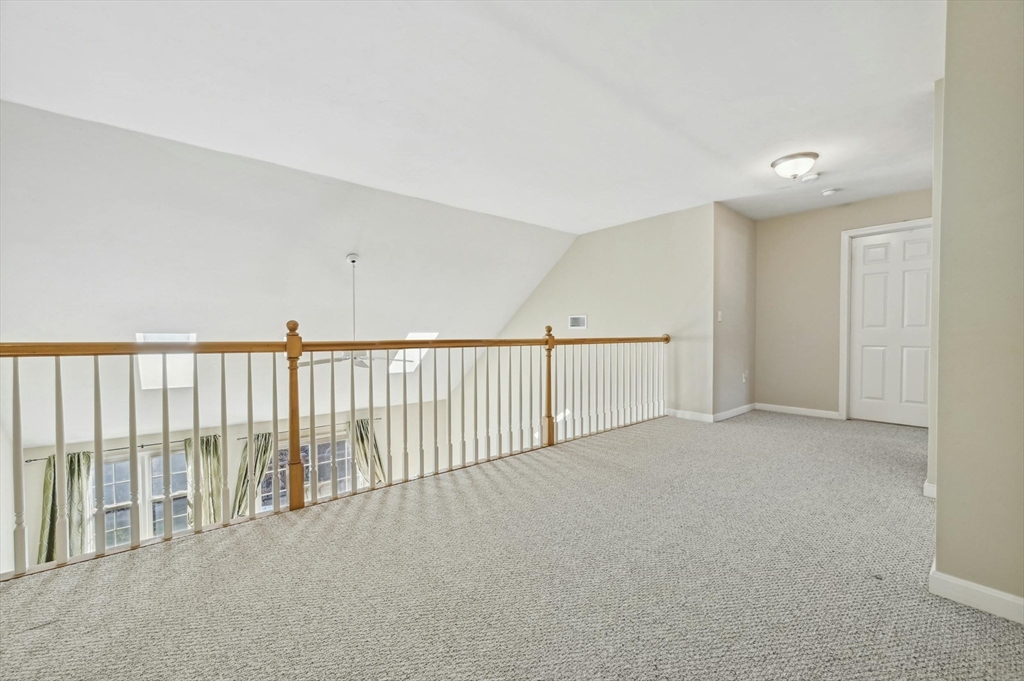 104 Ariel Cir # 66