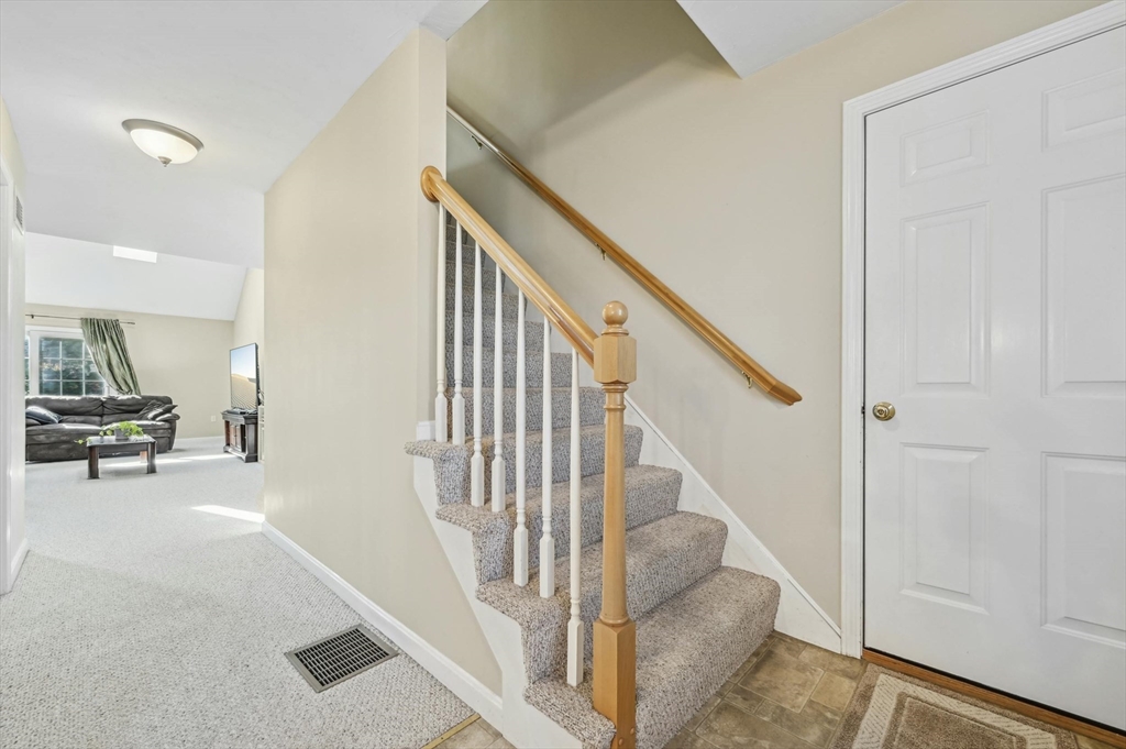 104 Ariel Cir # 66