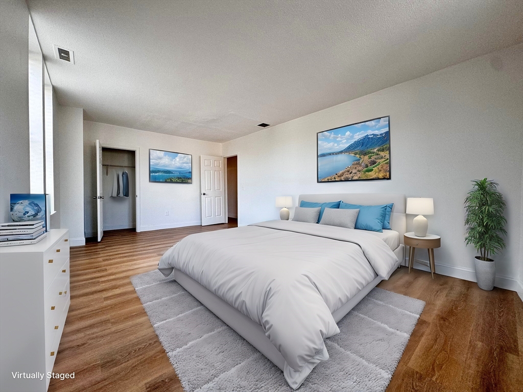 6 S Washington Street # 204
