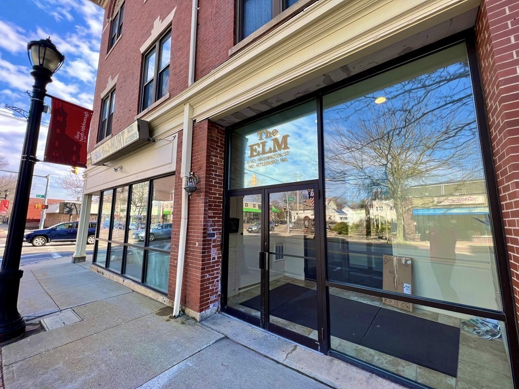 6 S Washington Street # 204
