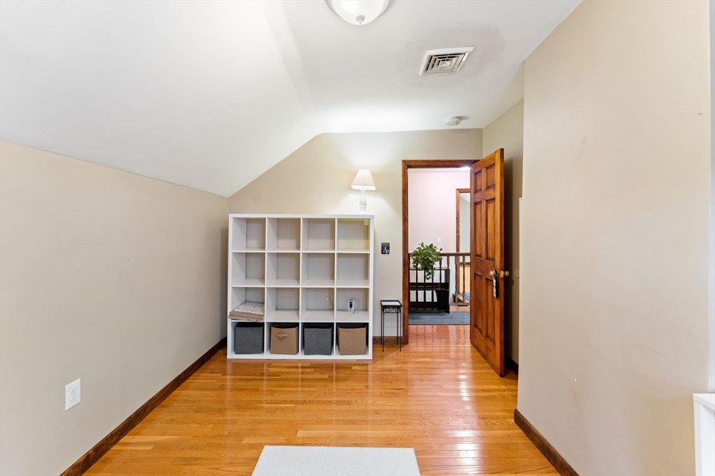61 Mendon Rd