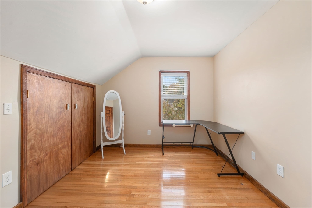 61 Mendon Rd