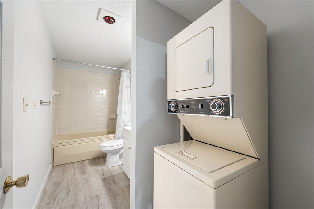 453 Turnpike St # 14