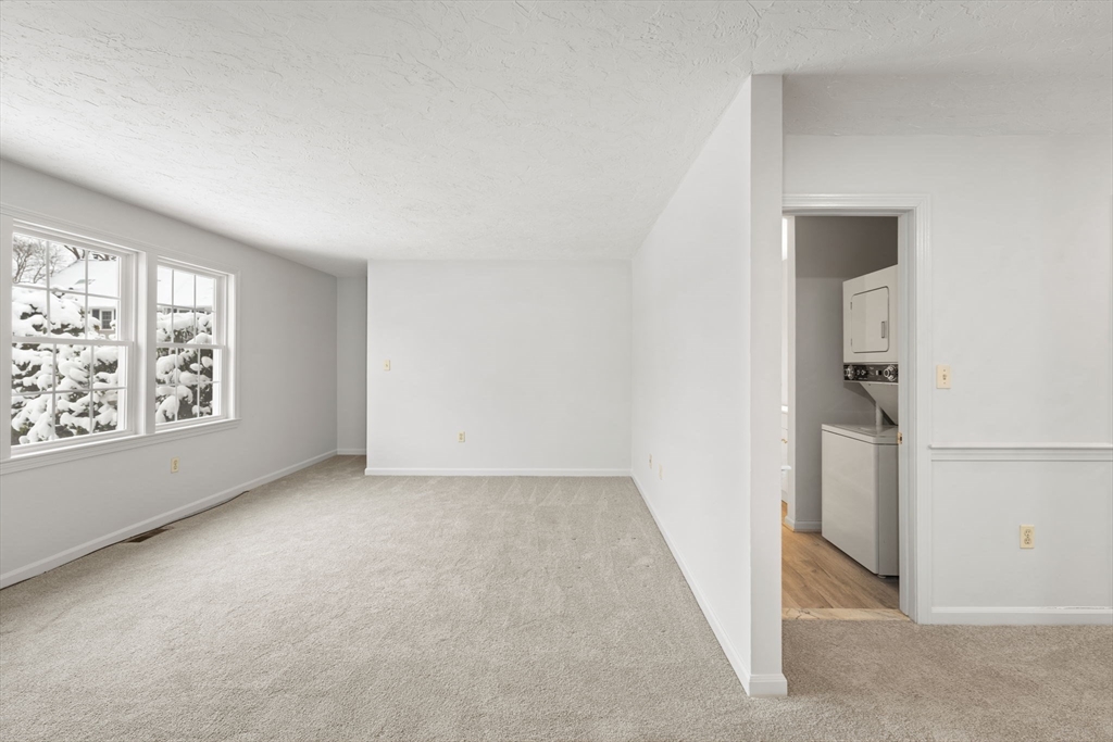 453 Turnpike St # 14