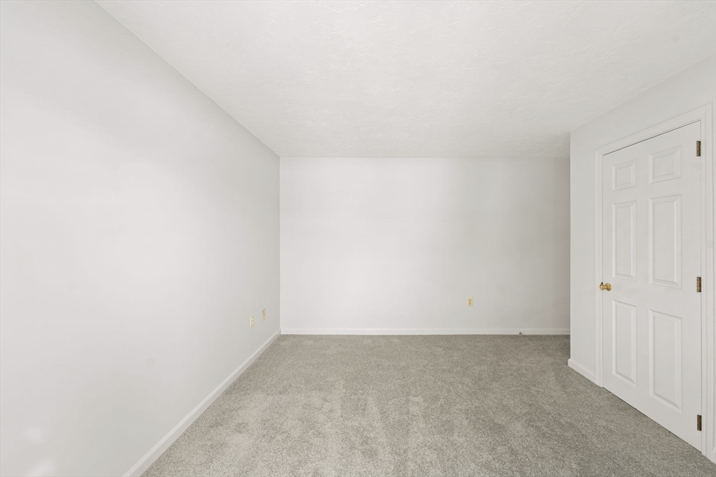 453 Turnpike St # 14