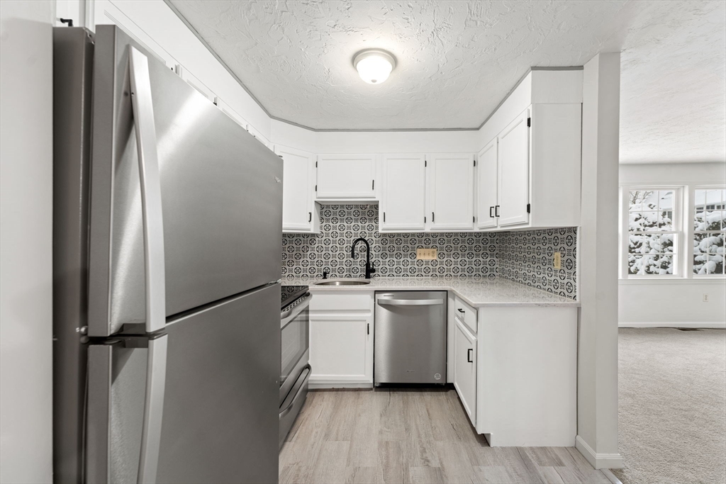 453 Turnpike St # 14