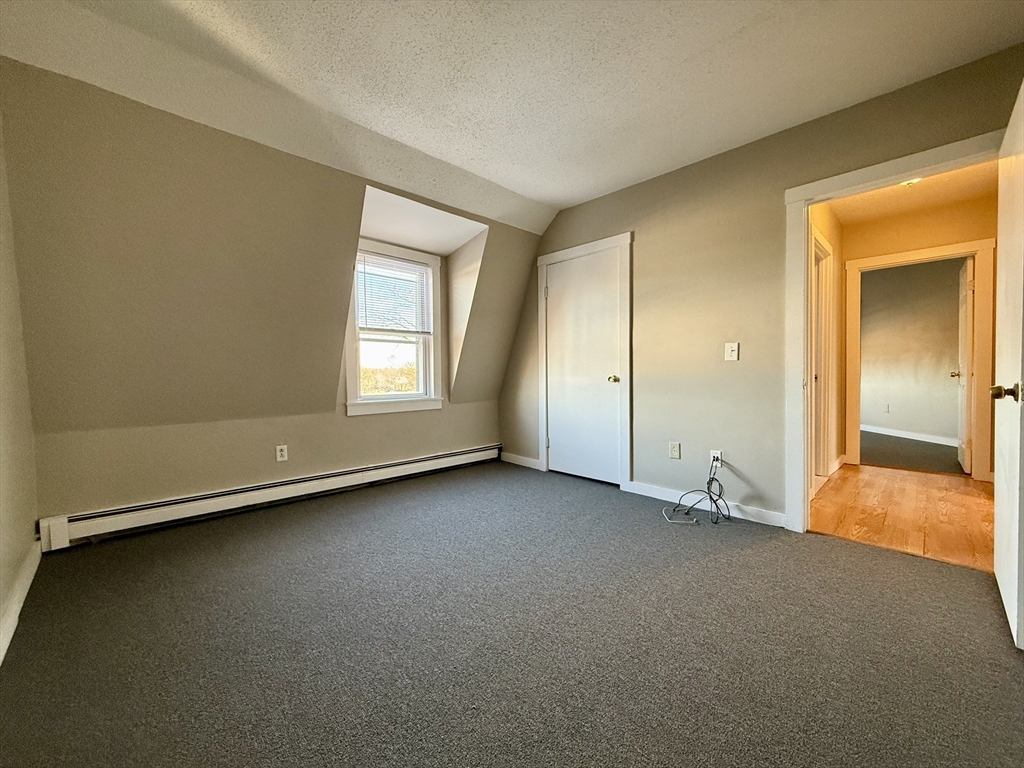 11 Mason Ave # 4