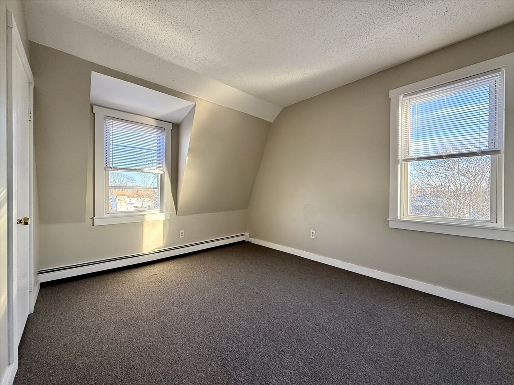 11 Mason Ave # 4