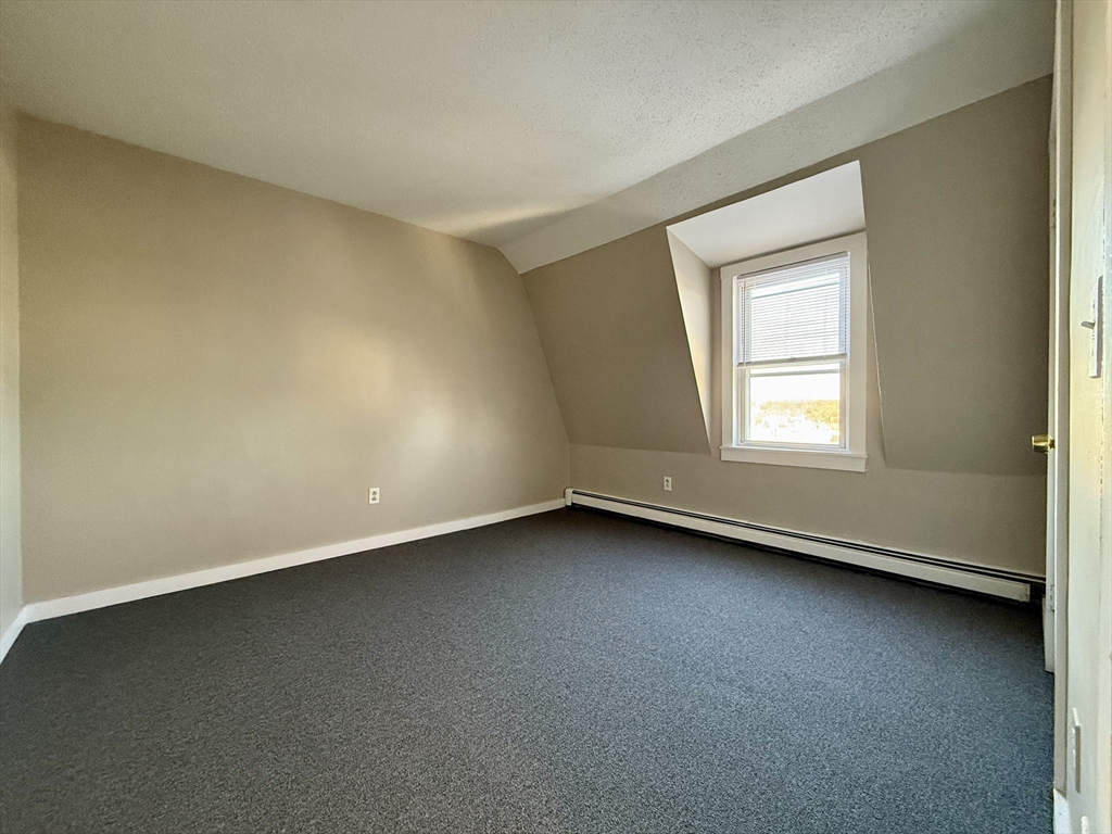 11 Mason Ave # 4