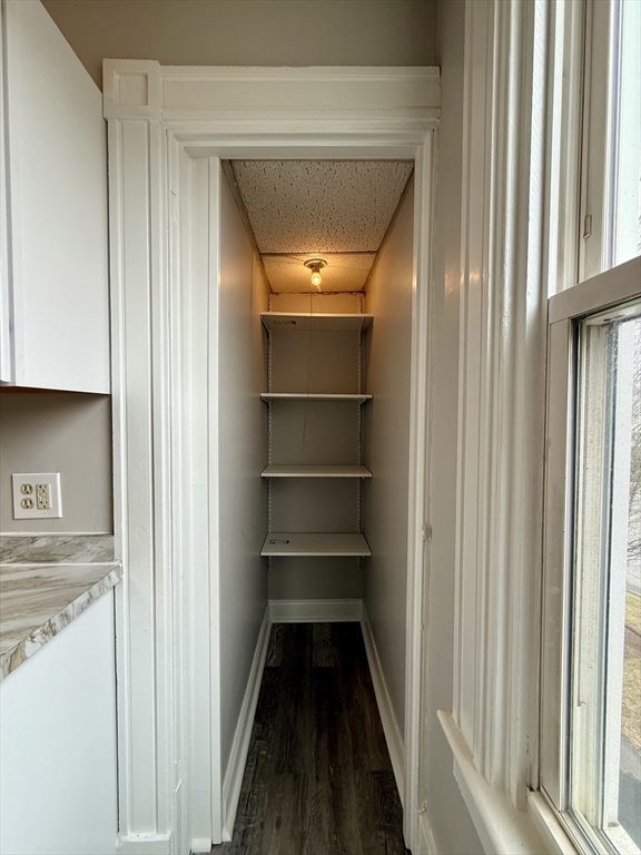 178 Park Street # 2R