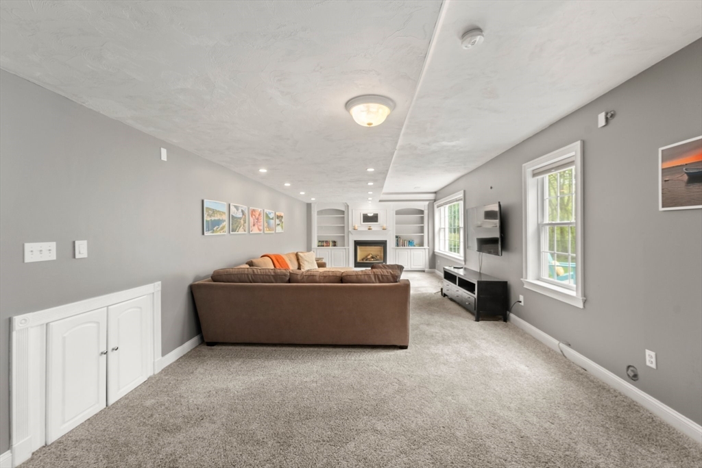 3 Tammer Lane
