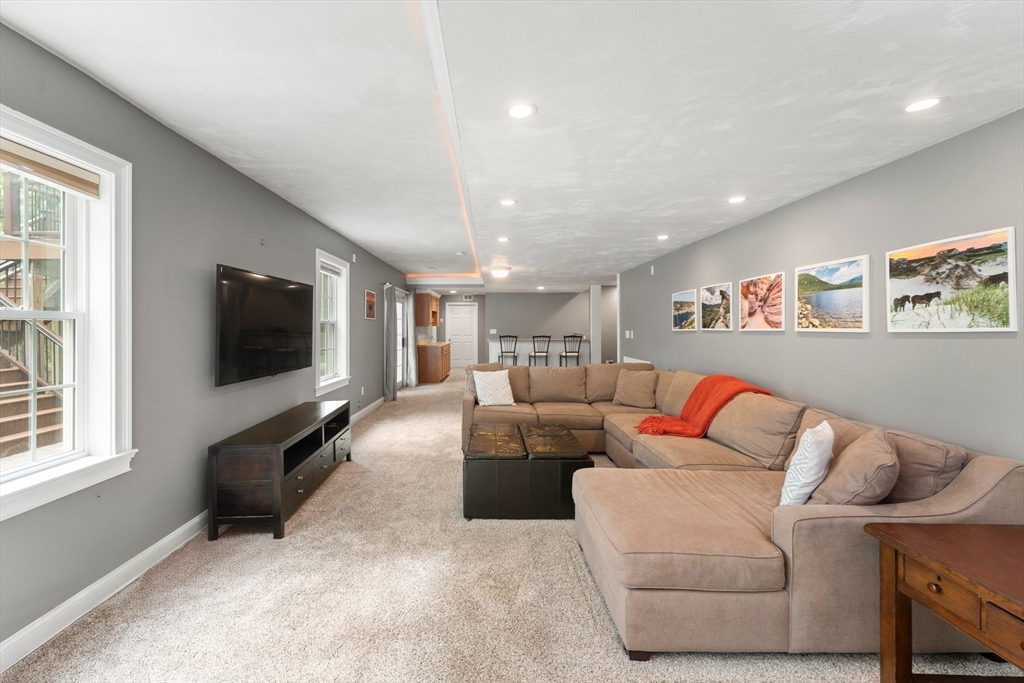 3 Tammer Lane