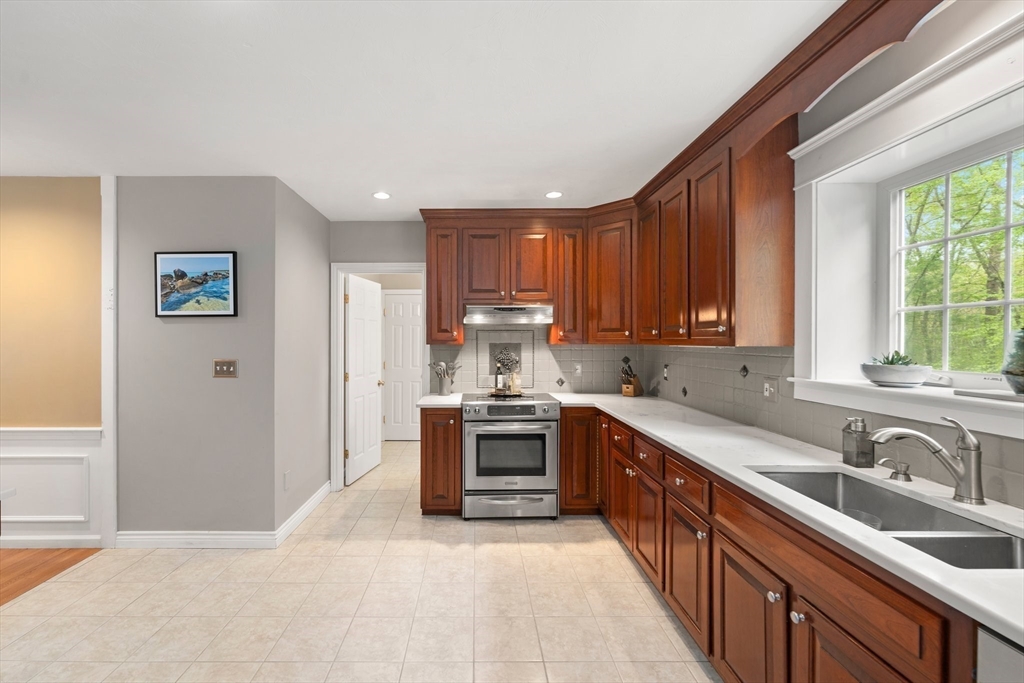 3 Tammer Lane