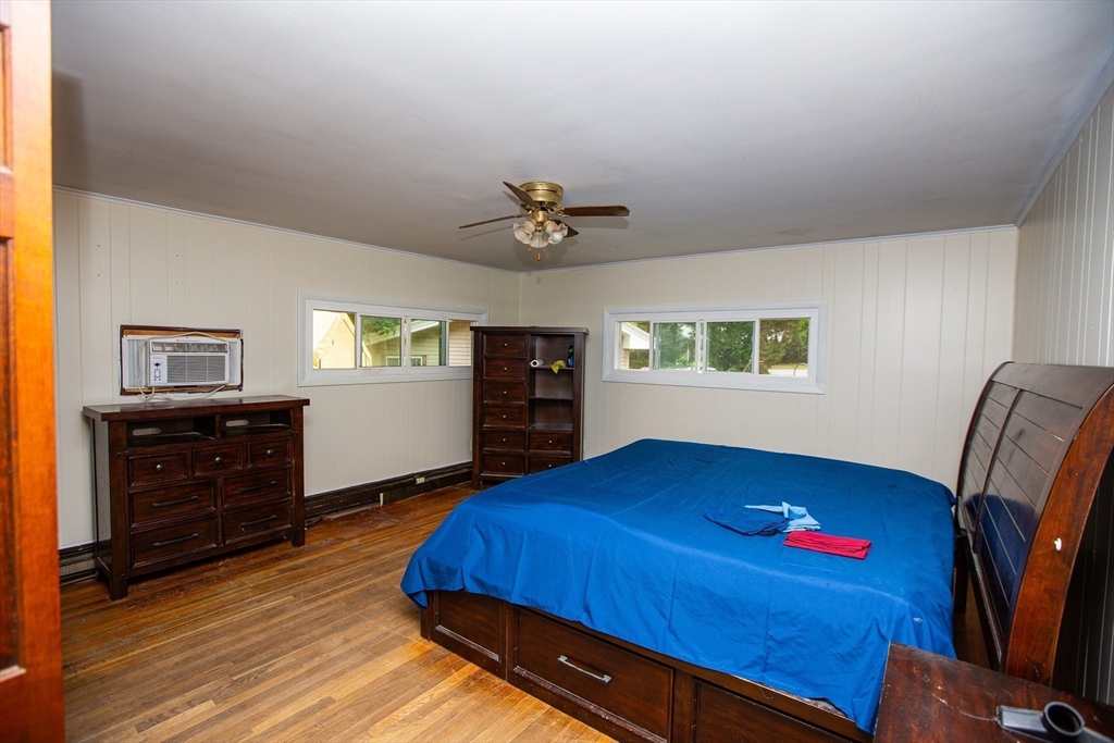 166 Fairview Ave