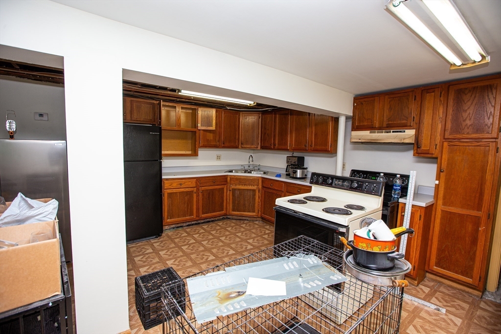 166 Fairview Ave