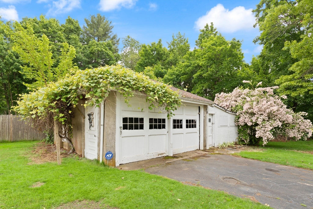 39 Tilton Avenue