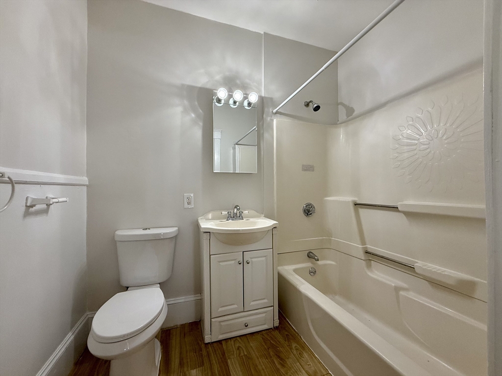 29 John Street # 1