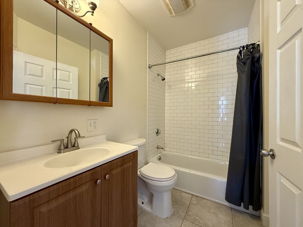 29 John Street # 7