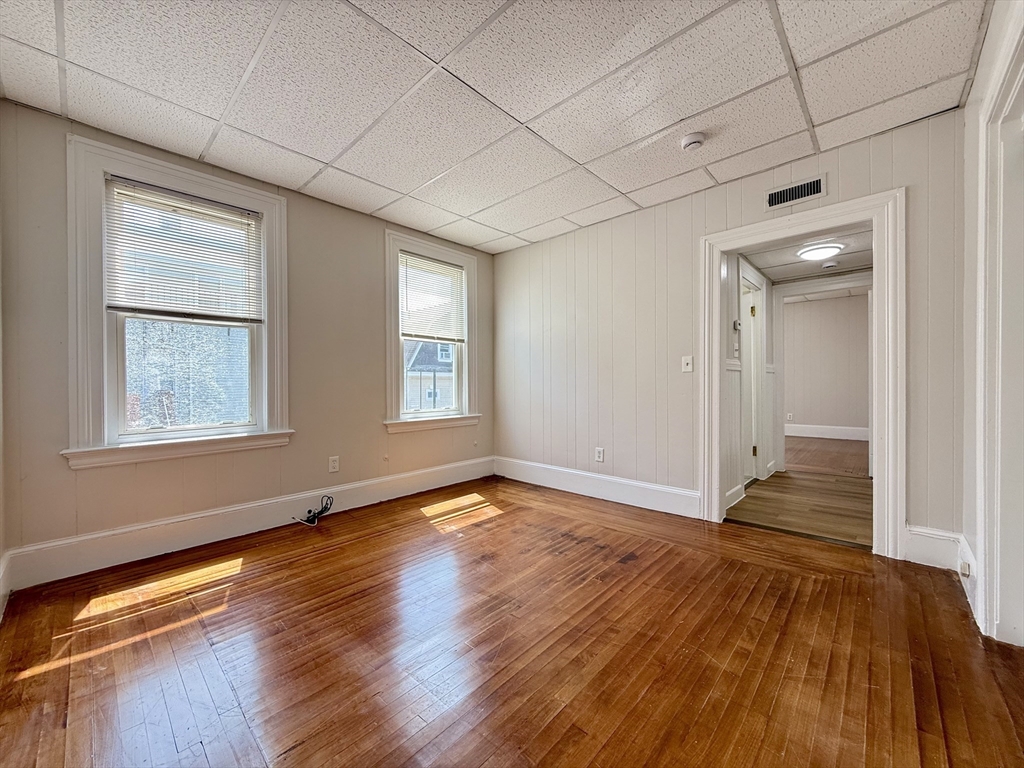 346 Broadway # 8