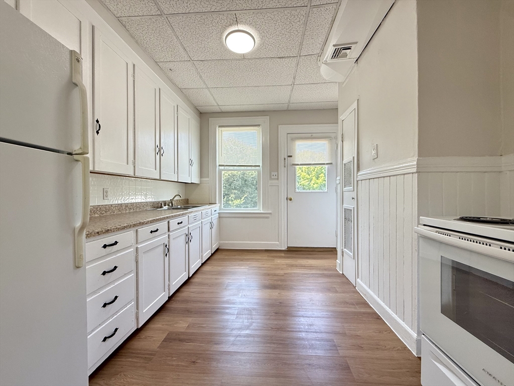 346 Broadway # 8