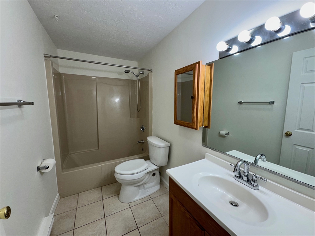 62 Garden St # 3
