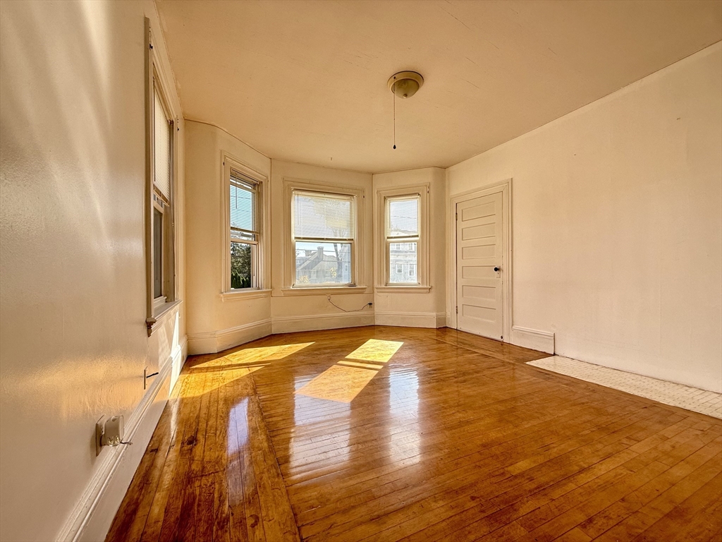 346 Broadway # 4