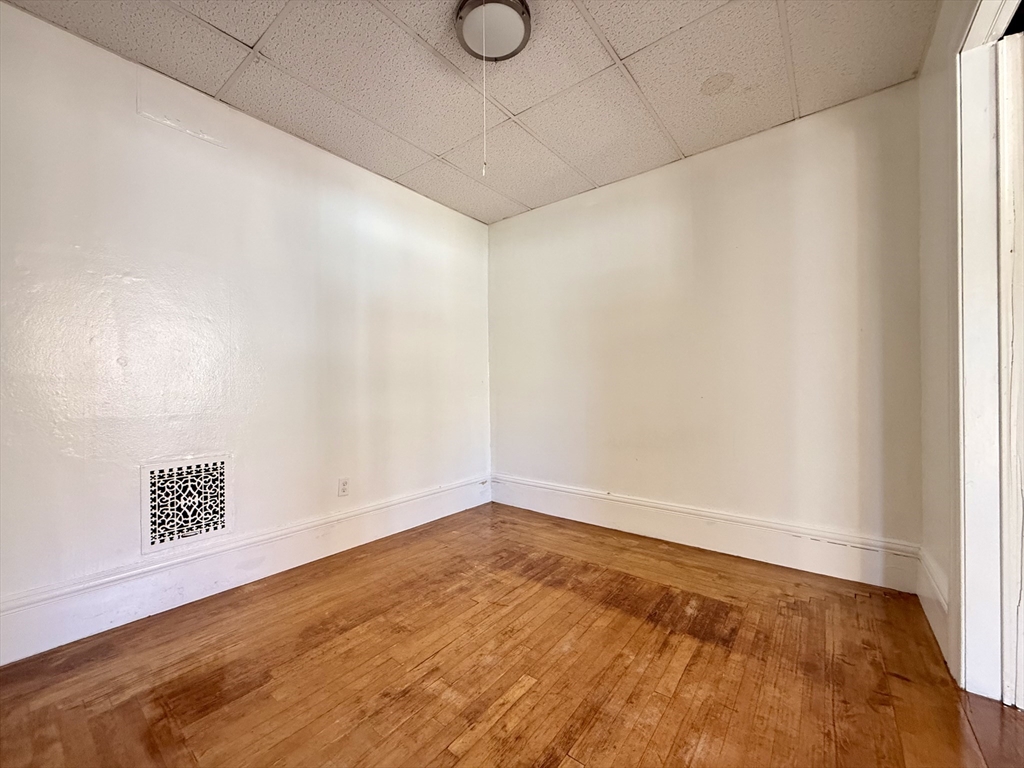 346 Broadway # 4