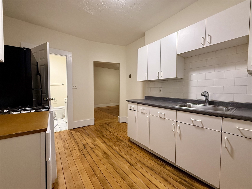 11 John Street # 12