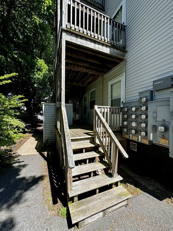 11 John Street # 12