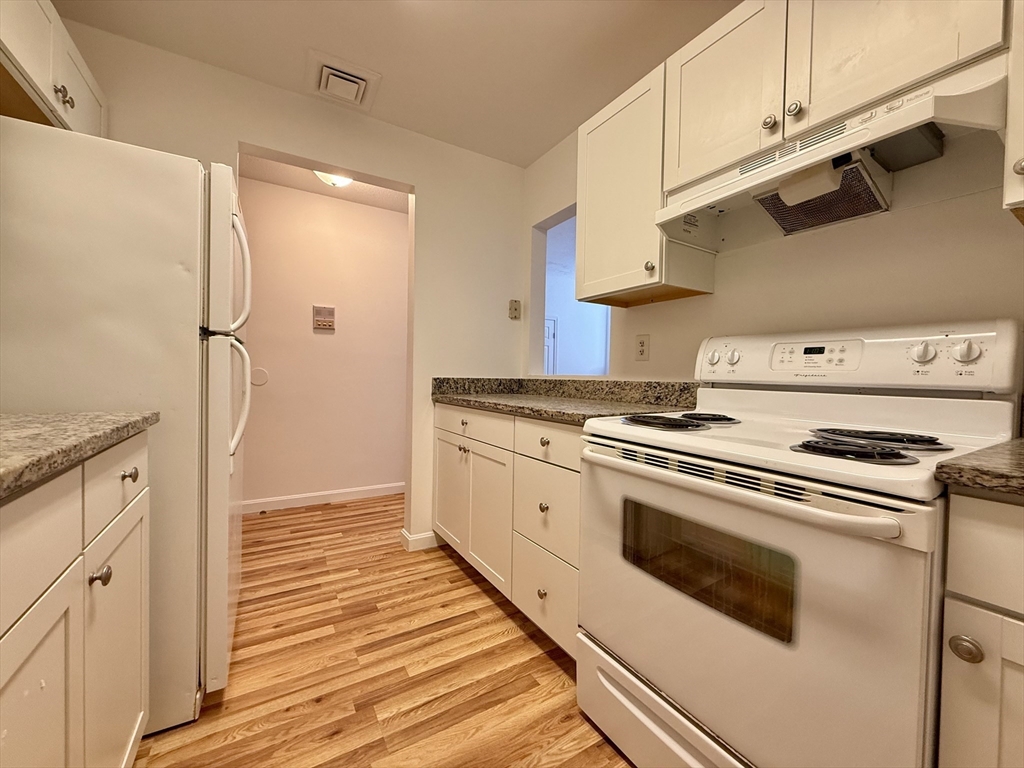 6 S Washington Street # 101