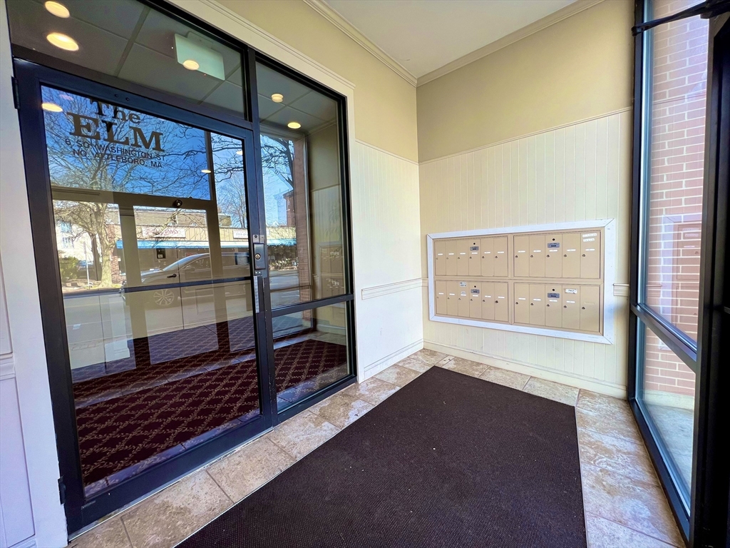 6 S Washington Street # 101