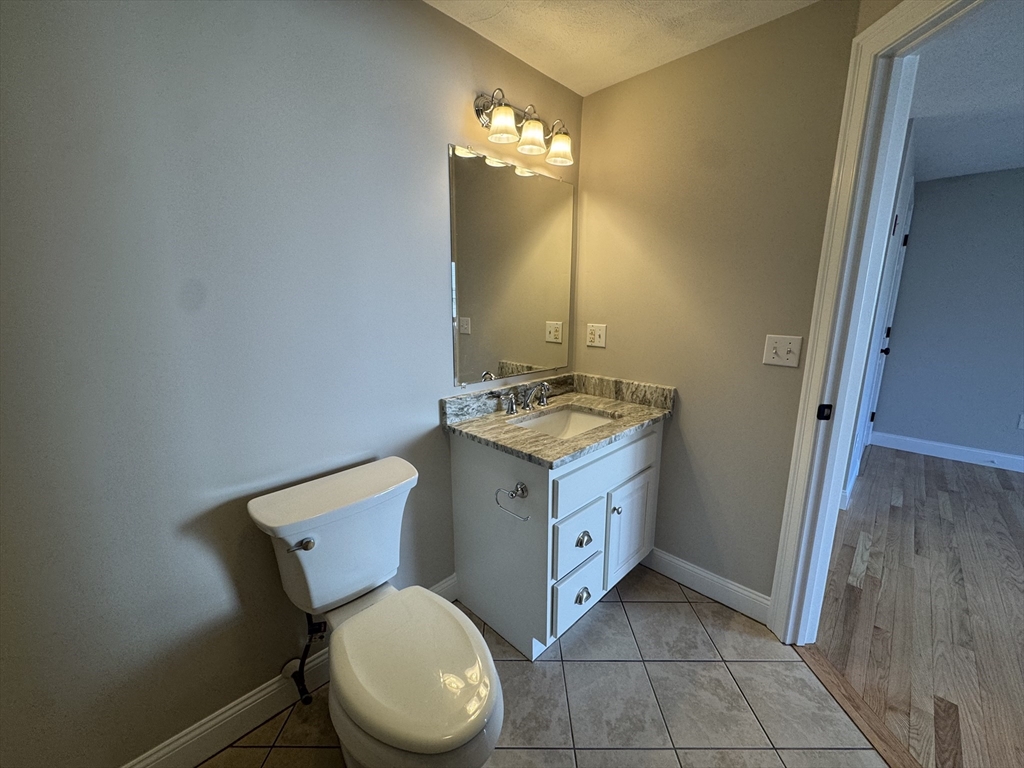 34 Florence Ave # 38