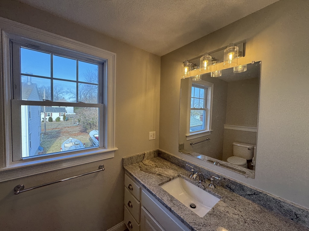 34 Florence Ave # 38