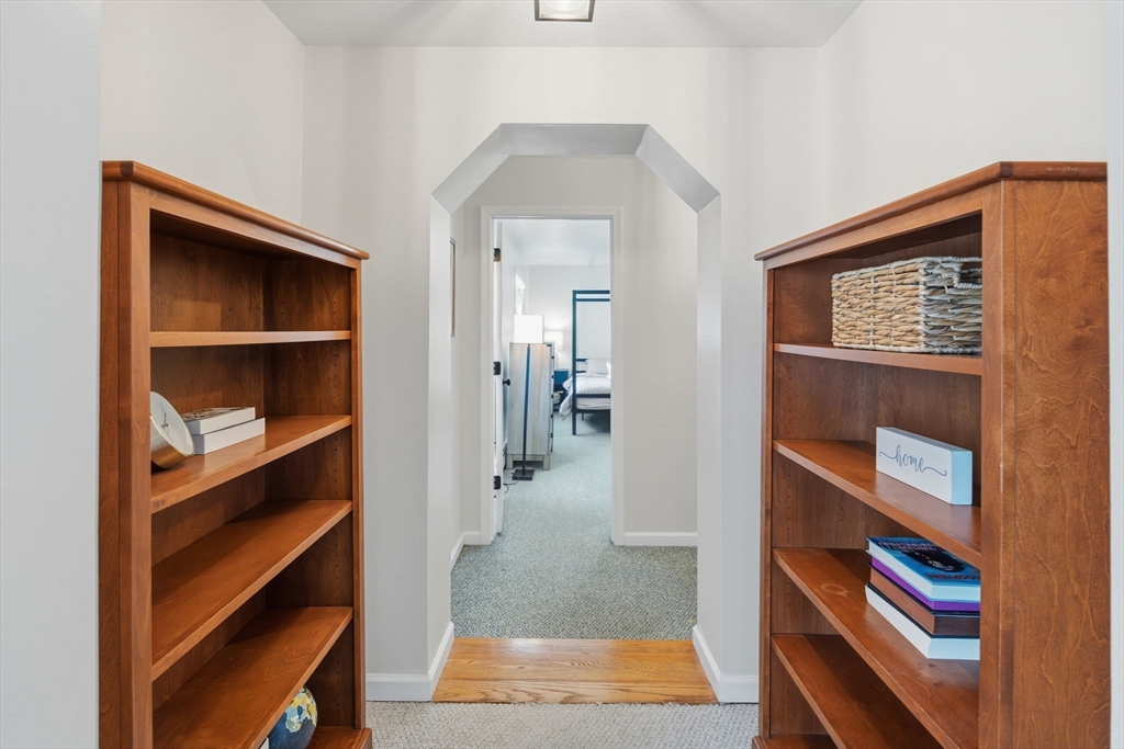 52 Montclair Dr