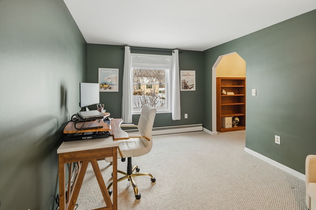 52 Montclair Dr
