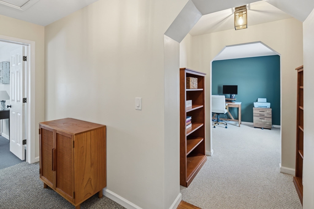 52 Montclair Dr