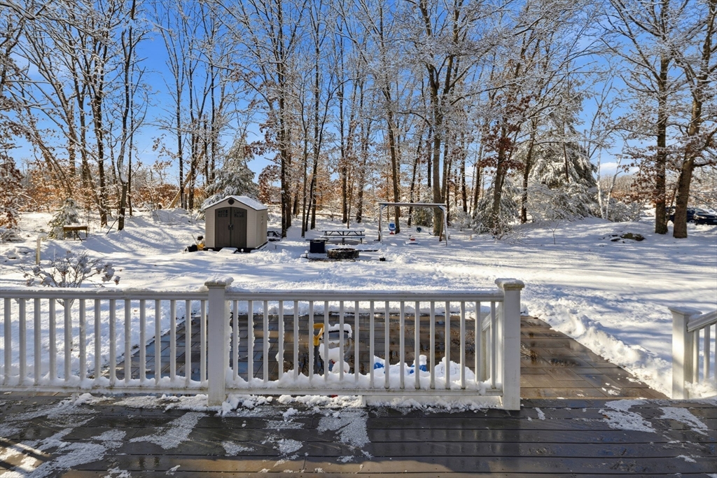 52 Montclair Dr