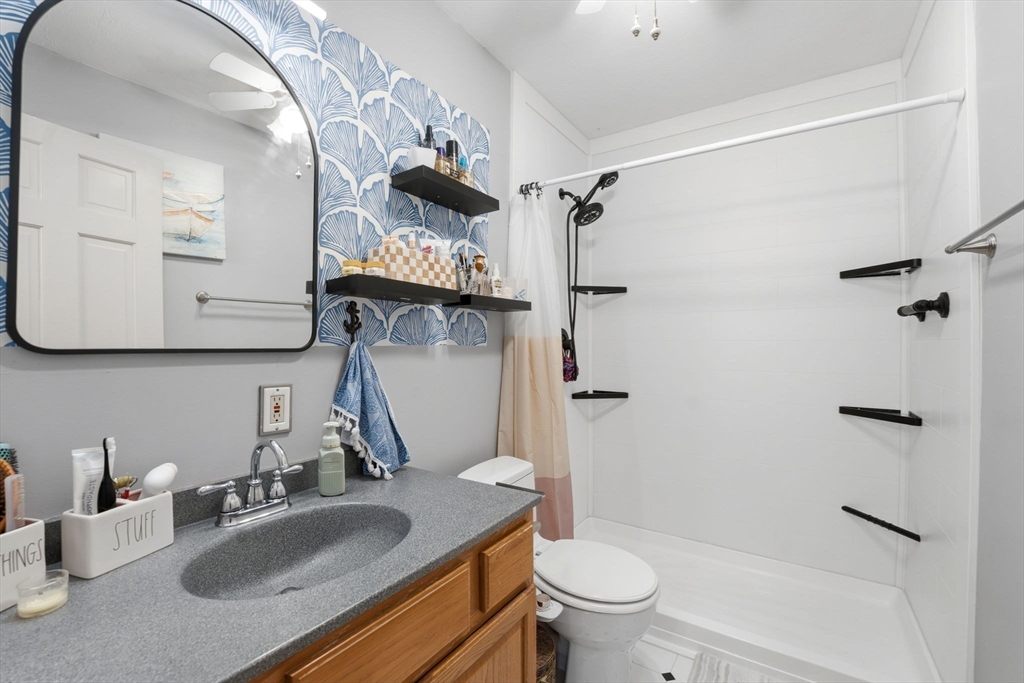 221 Oak St # 31 Unit: 14-31