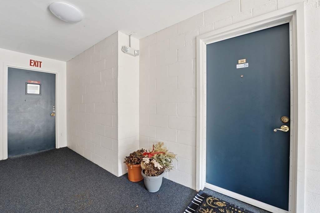 221 Oak St # 31 Unit: 14-31