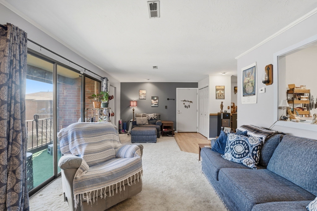 221 Oak St # 31 Unit: 14-31