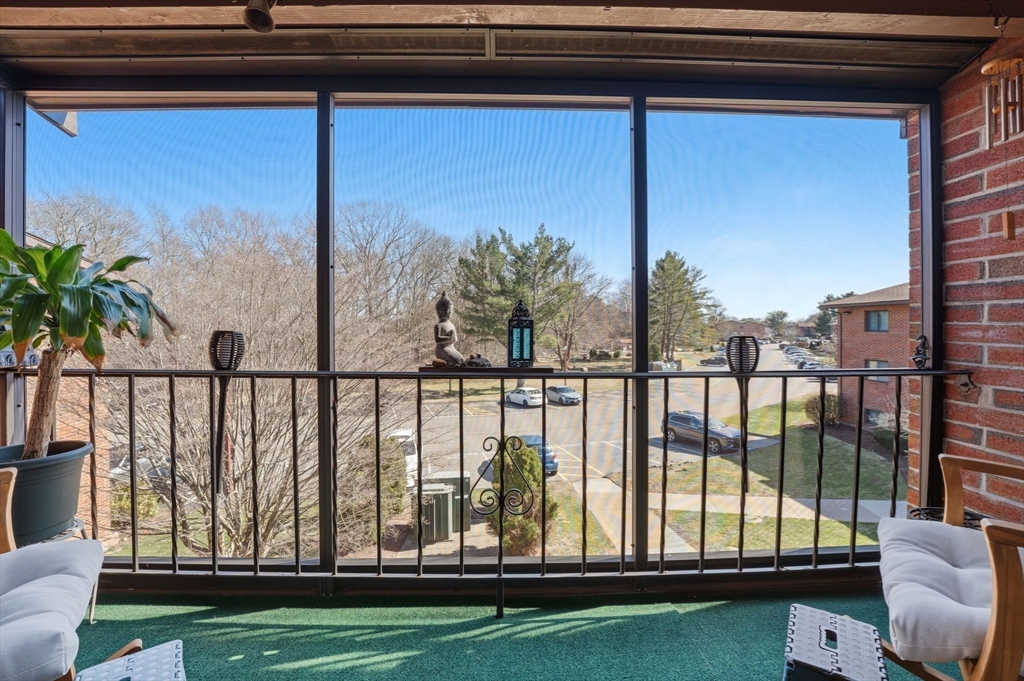 221 Oak St # 31 Unit: 14-31