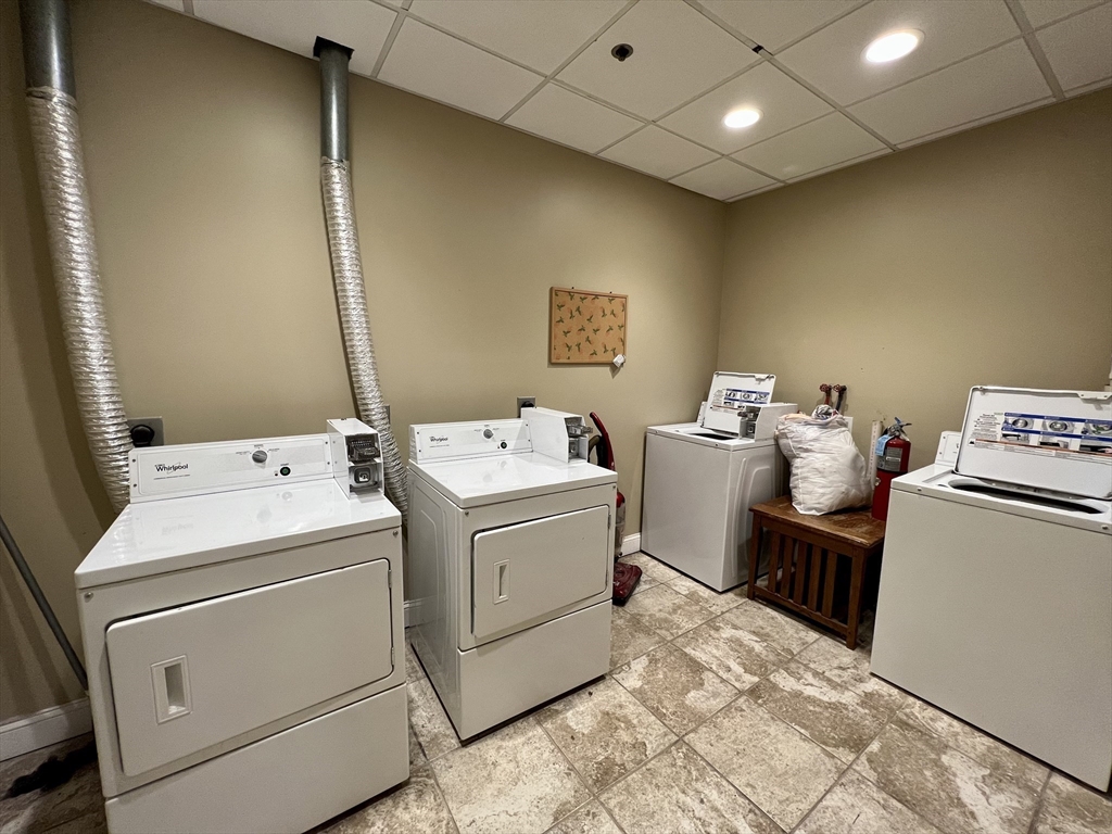 6 S Washington Street # 401