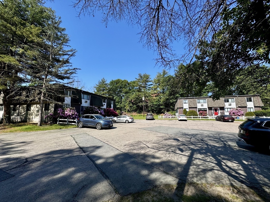18 Pierce Street # 3B