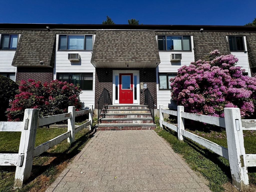 18 Pierce Street # 3B