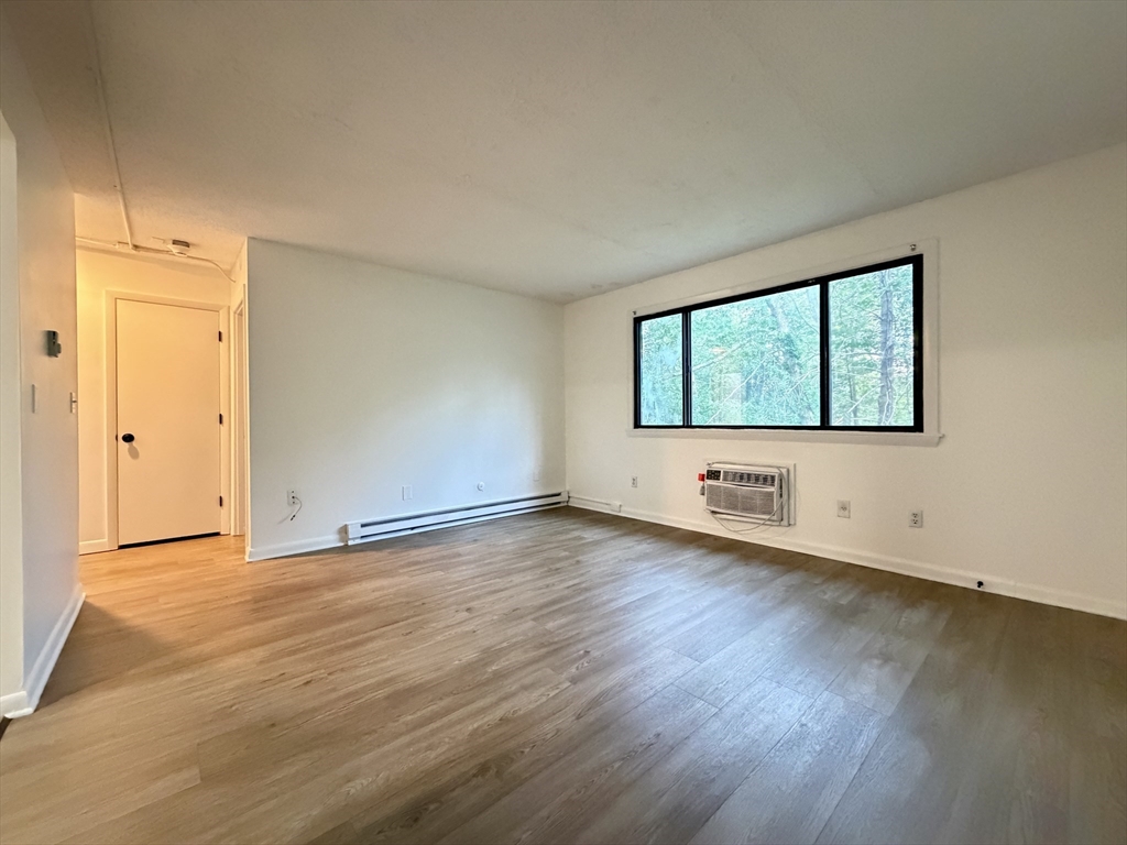 18 Pierce Street # 3B