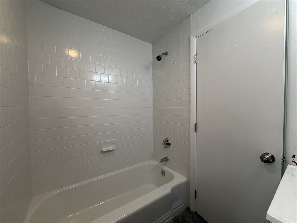 15 Park Avenue # 13