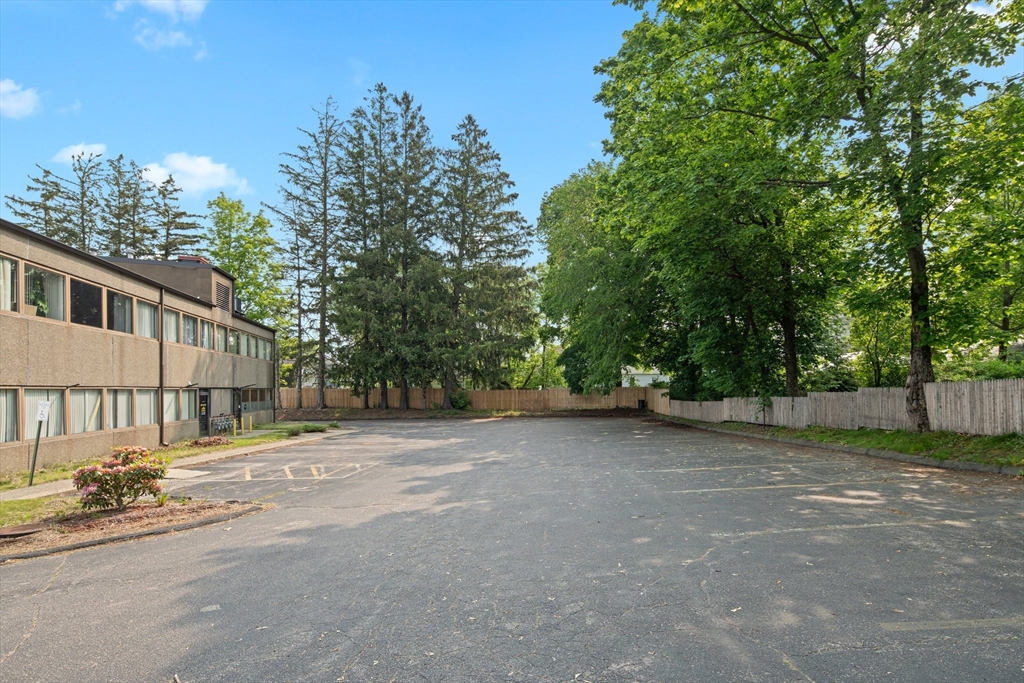 234 W Center St