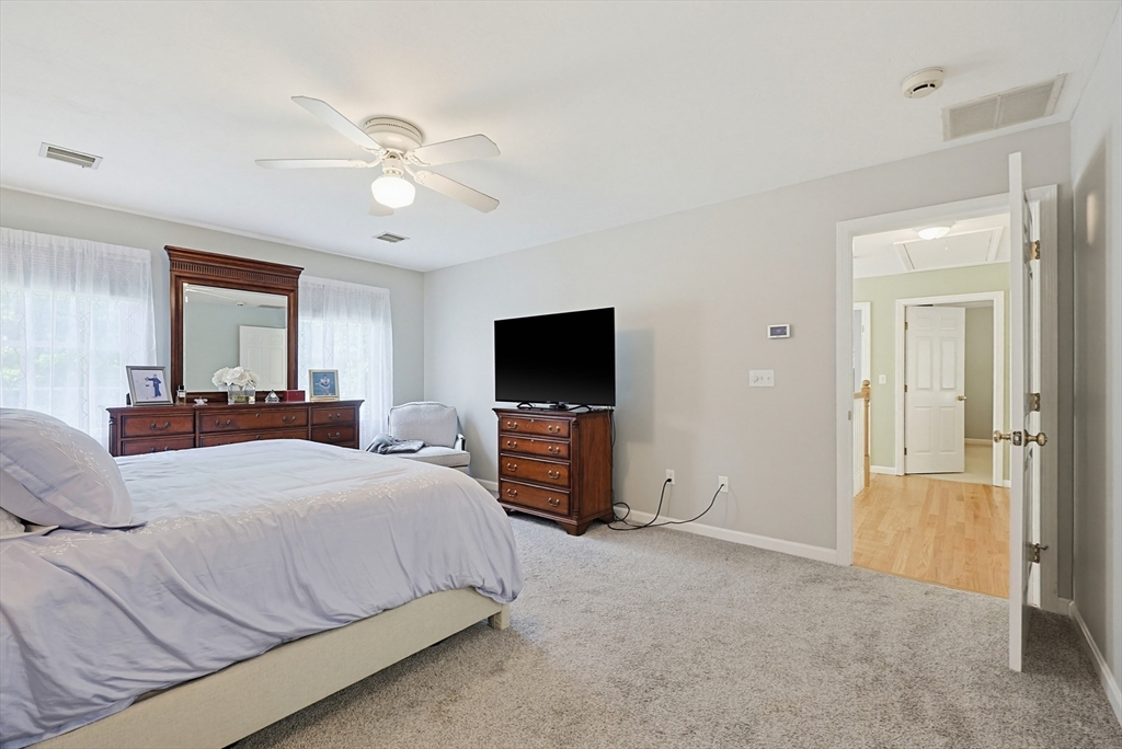 8 Douglas Dr