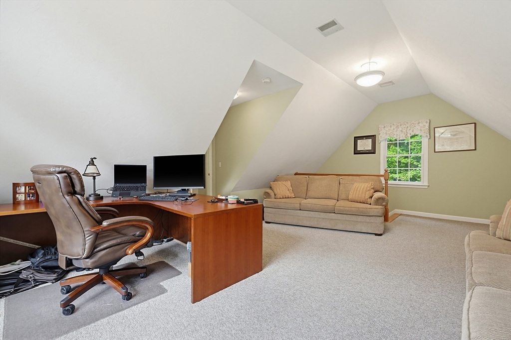 8 Douglas Dr