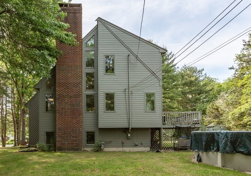 88 Newcomb St